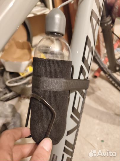 Пневматический сигнал (гудок ) на велосипед