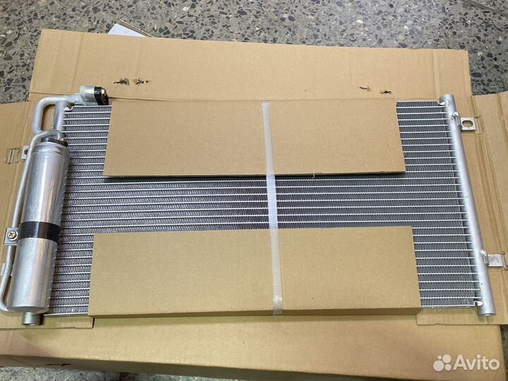 Радиатор охлаждения Приора Xalla