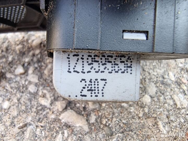 Кнопка управления зеркалами Шкода Октавия А-5