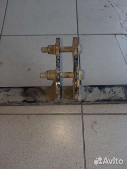 Фаркоп на LADA xray