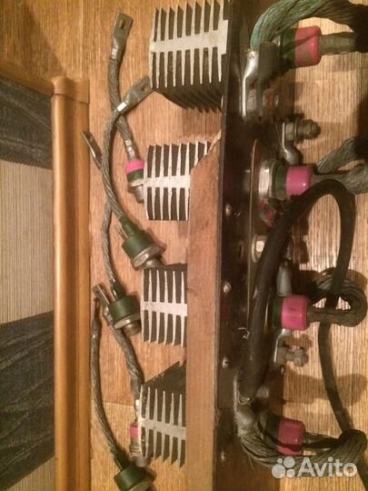 Тиристор, диот