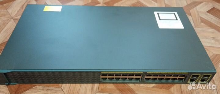 Коммутатор Cisco-WS-C2960-24TC-S V01
