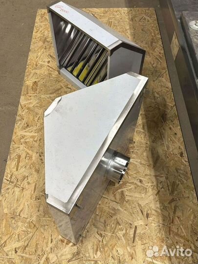 Зонт вытяжной