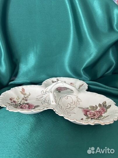 Менажница фарфоровая