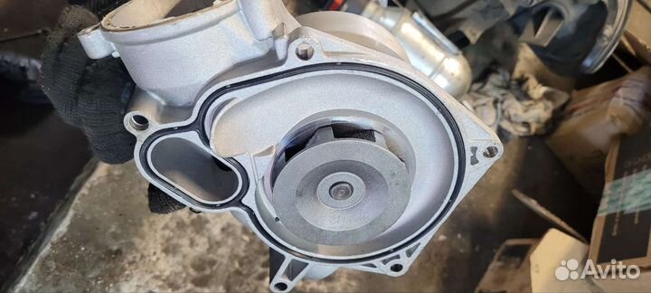Помпа механическая bmw n63 s63