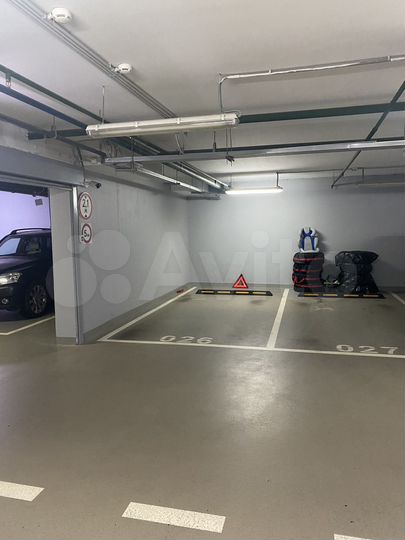 Машиноместо