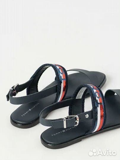 Tommy hilfiger сандали 38