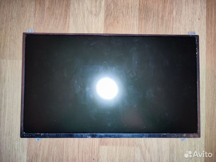 Матрица UltraSlim LTN156AT19 с дефектом