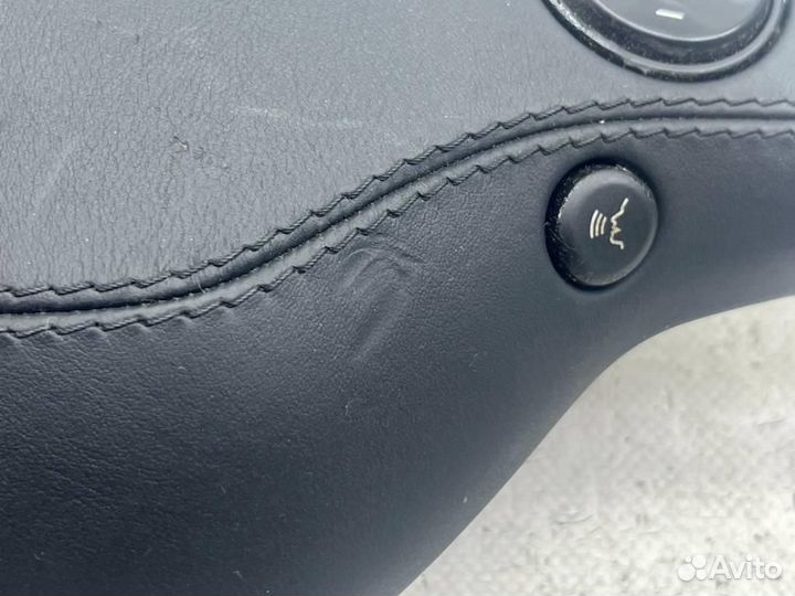 Подушка безопасности в руль w221 S-class 273.96