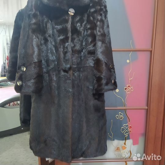 Продам норковую шубу