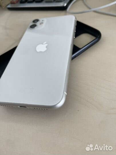 iPhone Xs, 64 ГБ