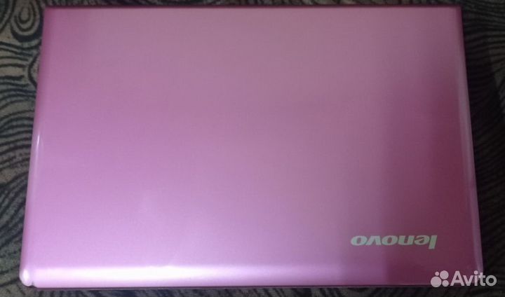Нетбук Lenovo ideapad S205