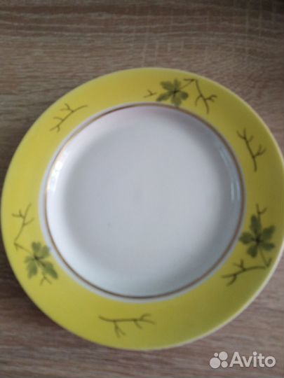 Посуда фарфоровая остатки