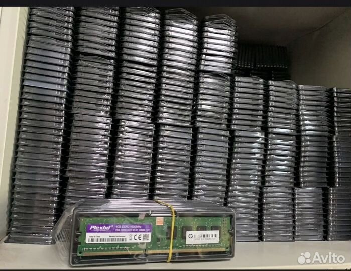 Оперативная память. 4гб DDR3. ддр3