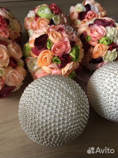 Продаю композиции из искуственных цветов- шары