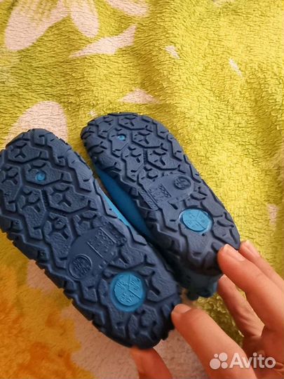 Обувь для плавания