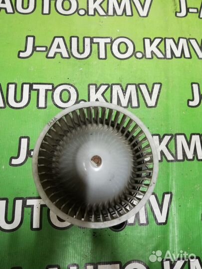 Моторчик отопителя