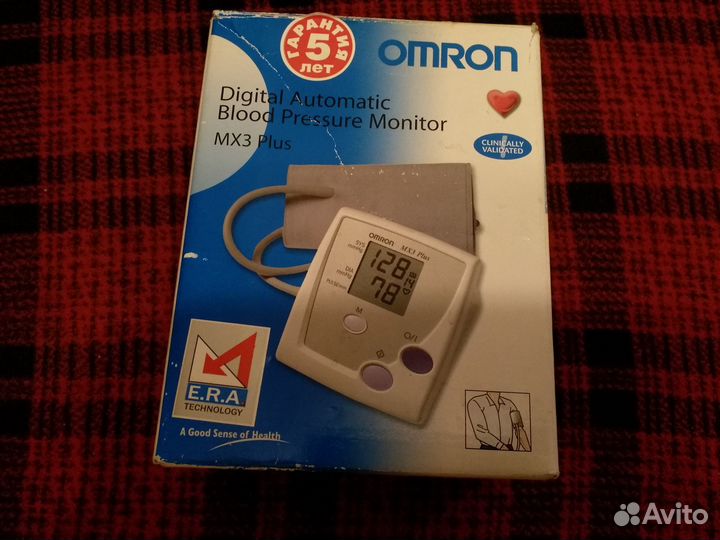 Коробка и паспорт к тонометру omron MX3 Plus