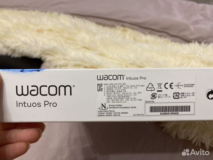 Графический планшет Wacom intuos pro M
