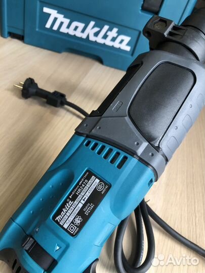 Перфоратор Makita SDS-plus