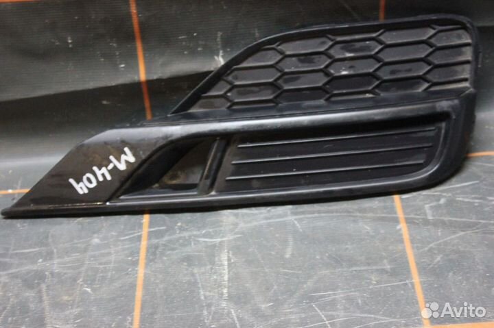 Заглушка фары противотуманной правой-Honda CR-V 4