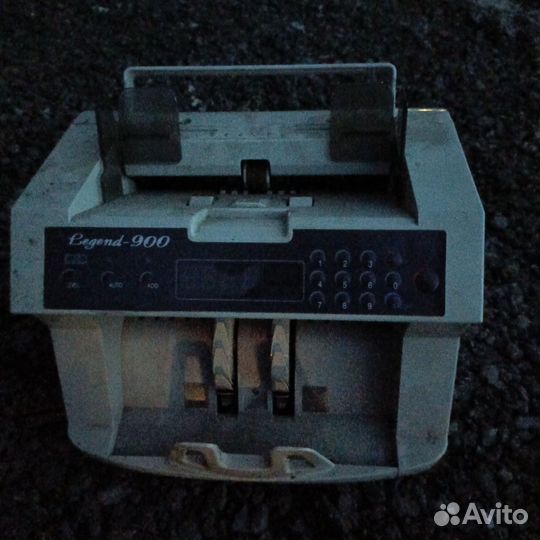 Машинка для счета денег