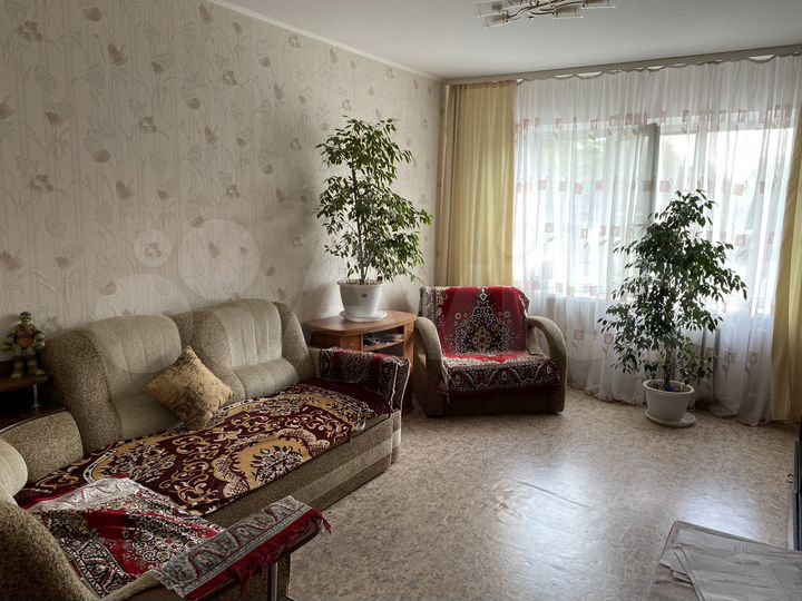 3-к. квартира, 63 м², 2/10 эт.