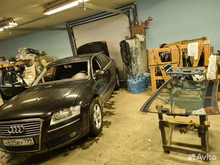 Заднее стекло Ford Galaxy II с эо (2006)