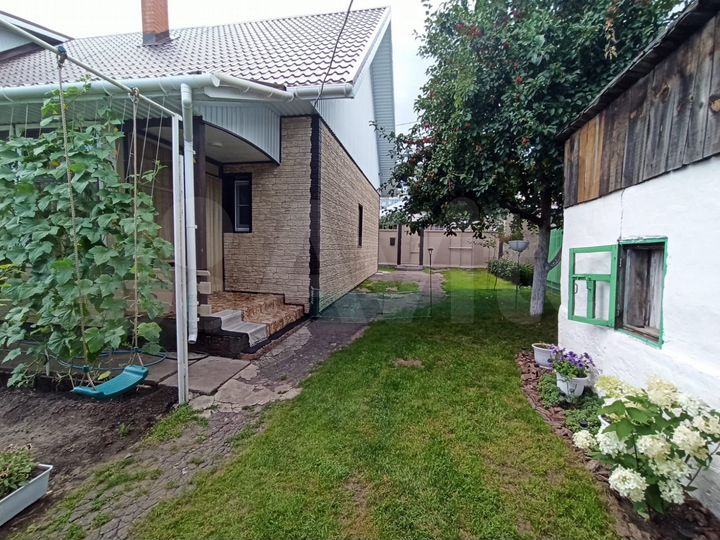 Дом 167,9 м² на участке 4,6 сот.