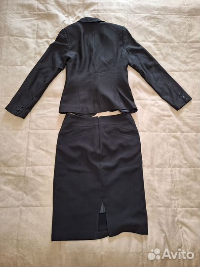 Школьная форма для девочек (размер 40-42)