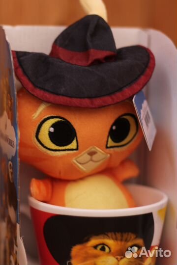 Игрушки в кружке 