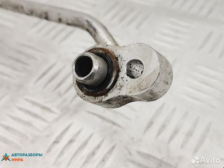 Трубка кондиционера Chevrolet Captiva 2010