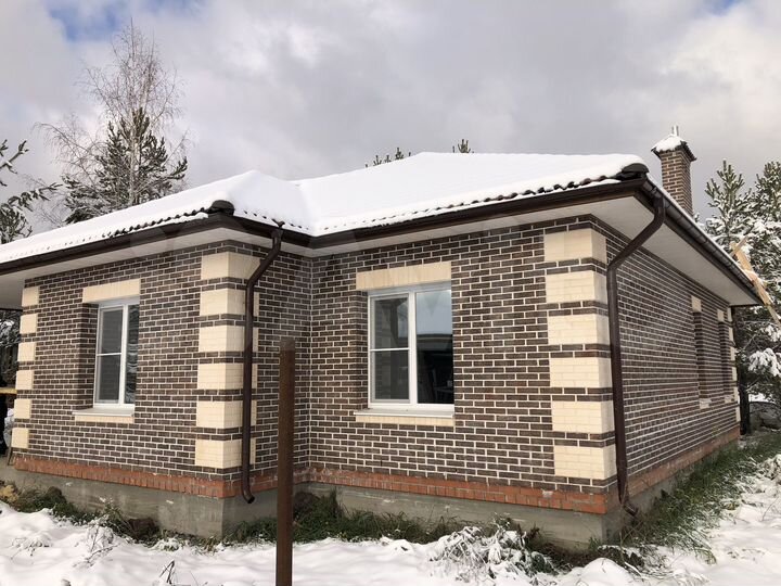 Коттедж 160 м² на участке 9,2 сот.