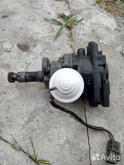 Распределитель зажигания Nissan CA20E