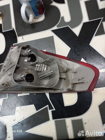 Задний стоп сигнал на Ford mondeo mk4