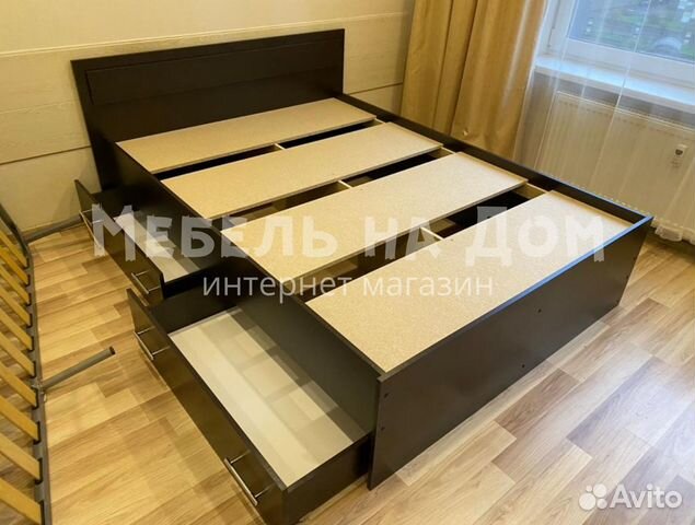 Кровать двухспальная