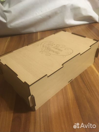 Коробка подарочная