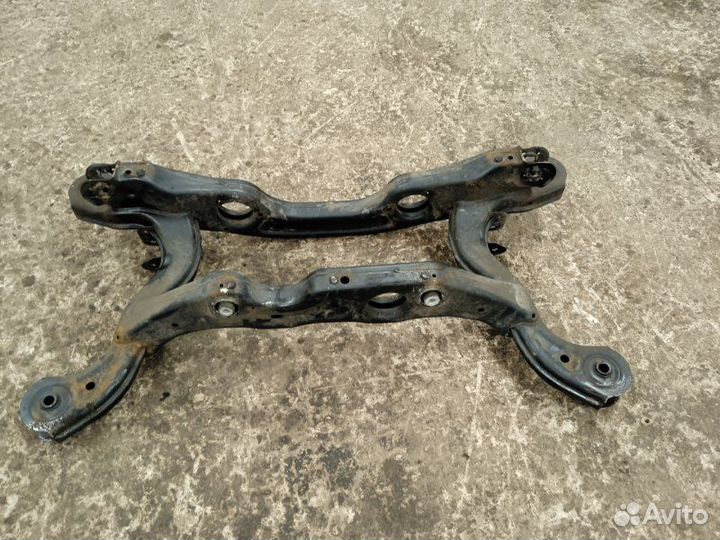 Балка задняя Mercedes-Benz A-Class W176 1.6 2014