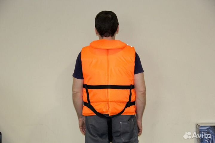 Жилет спасательный, универсальный 80-140 кг