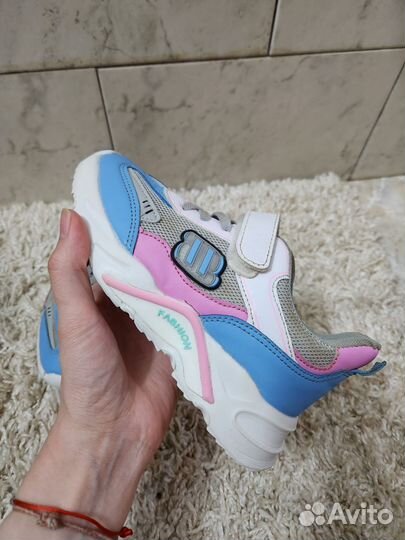 Кроссовки детские 31 размер