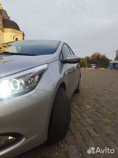 Kia Ceed 1.6 AT, 2015, 110 000 км