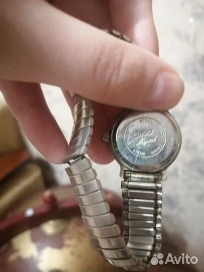 Наручные часы