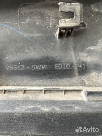 Накладка двери передний правый Honda CR-V3