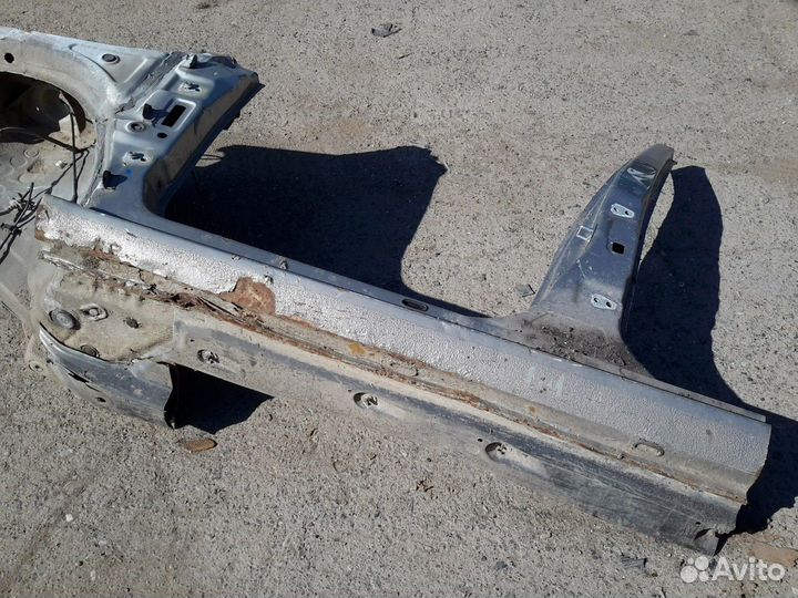 Порог левый Skoda Roomster