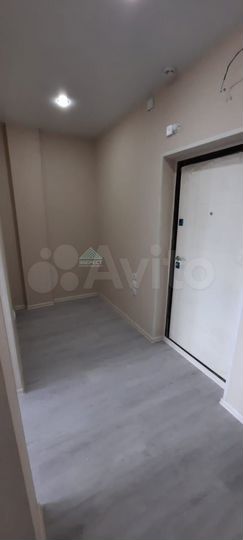 1-к. квартира, 40 м², 8/9 эт.