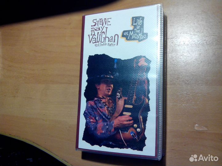 Видеокассета Stevie Ray Vaughan - Live