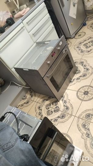 Духовой шкаф zanussi zob 482x бу