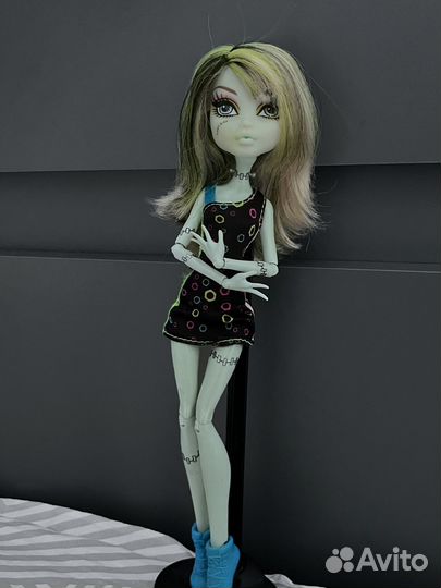 Кукла монстр хай френки штейн