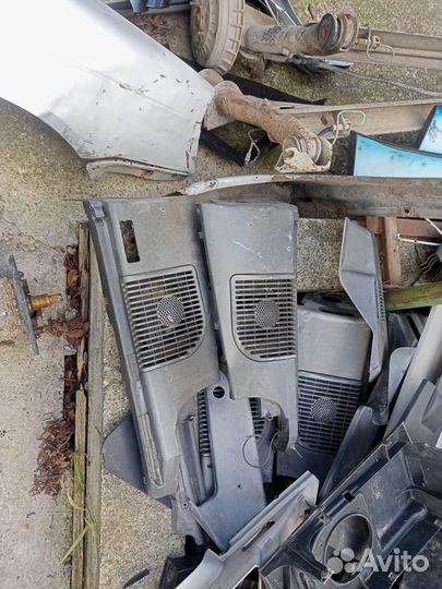 Пластик багажника 2112