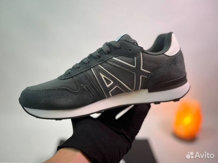 Кроссовки Armani